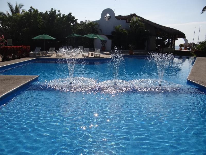 Hotel Castillo Huatulco & Beach Club Santa Cruz Huatulco Ngoại thất bức ảnh